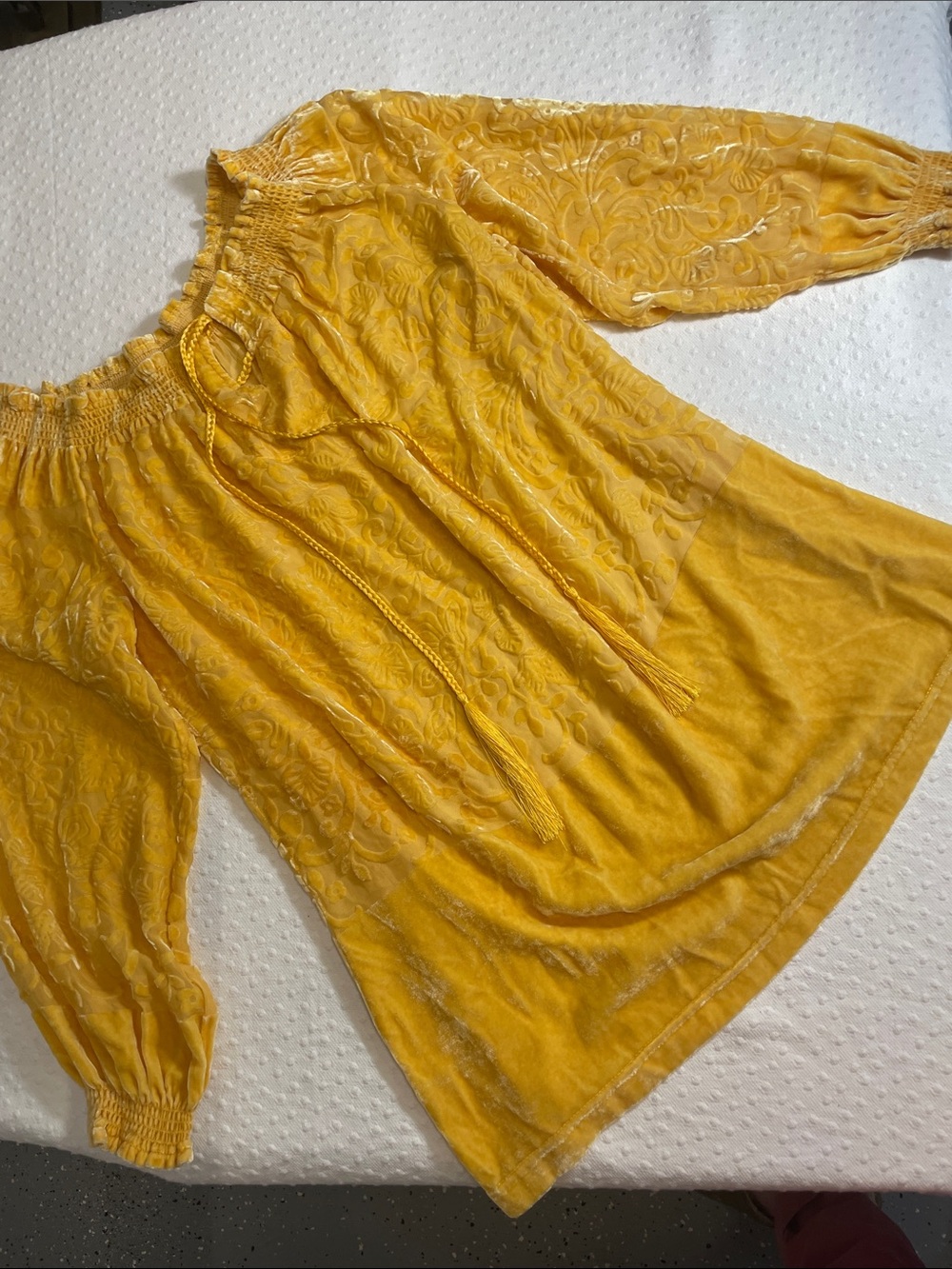 Sundance Golden Yellow Velvet embossed  Peasant Blouse braided tassels flowy S